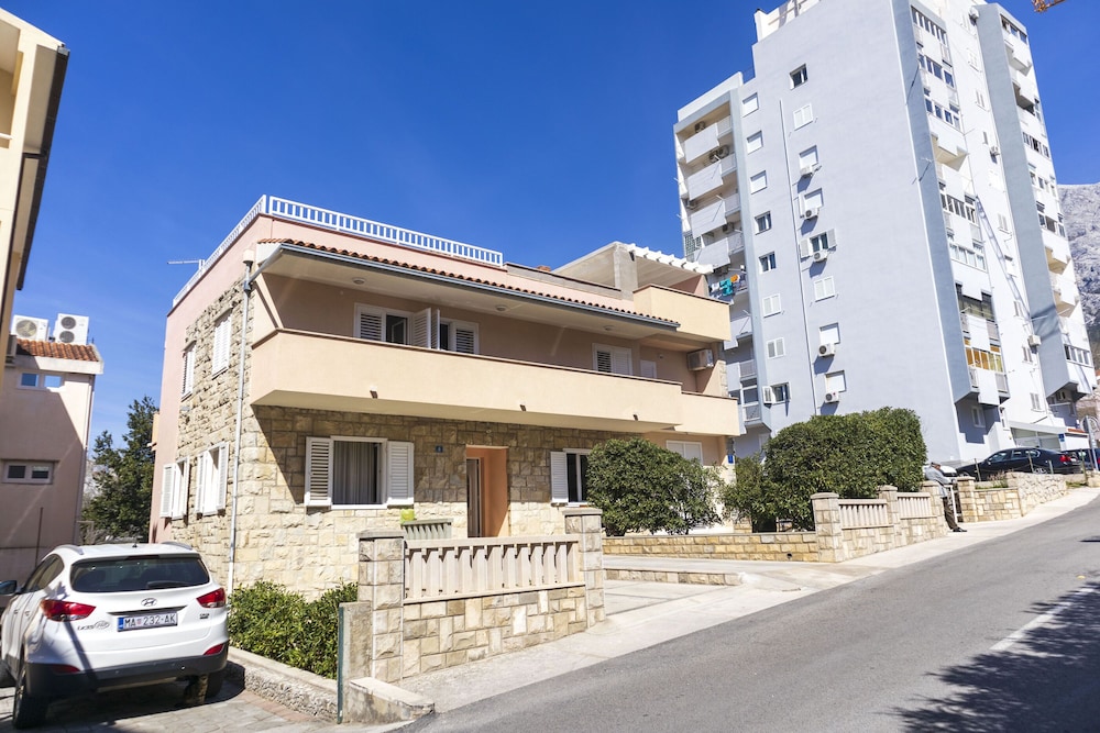 Apartments Ante