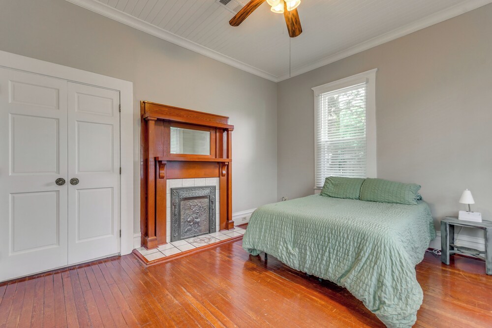 8 Mi to Pensacola Beach: Home w/ Private Pool