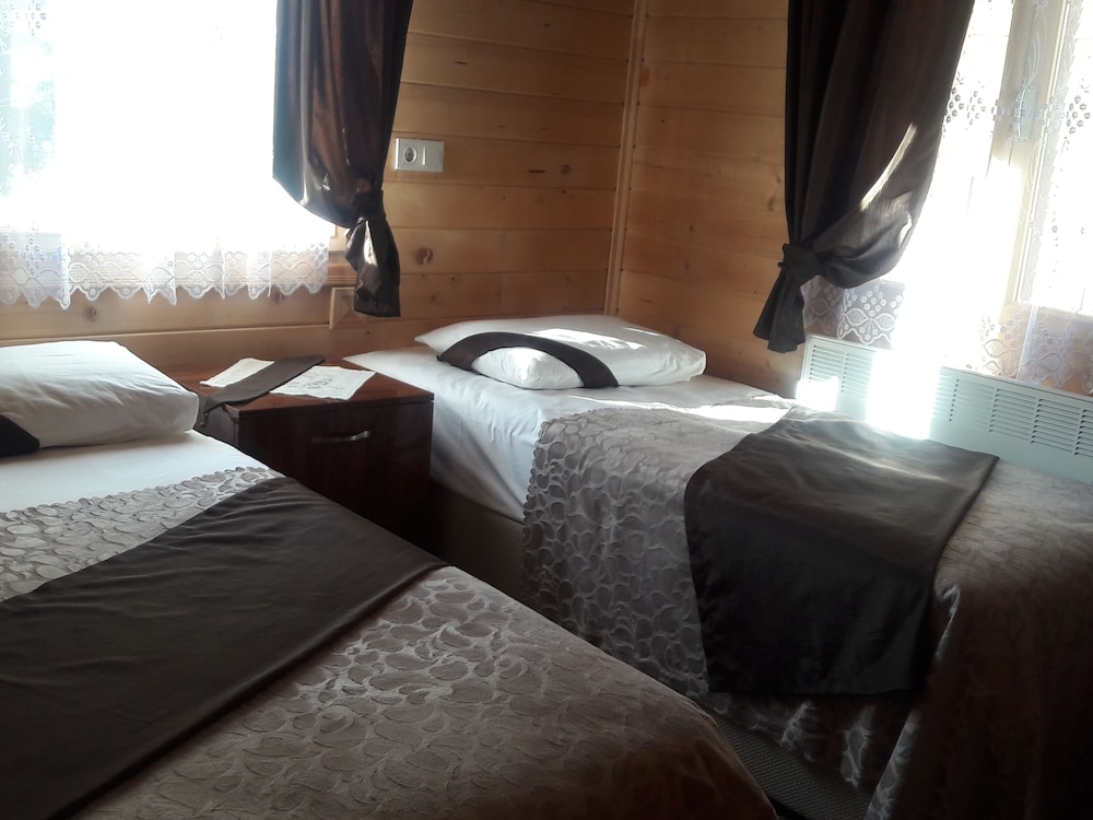 Meleklerin Evi Apart