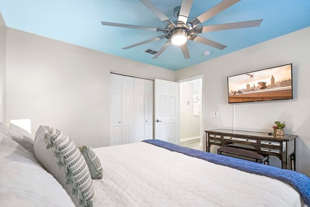 Uptown Gem The Castaway Cottage Dog Friendly