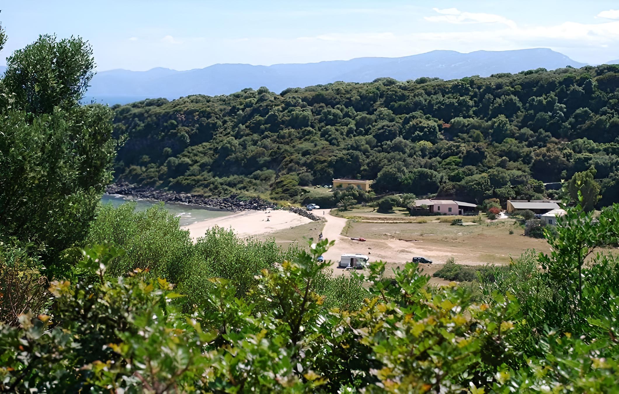 Agriturismo Gulunie a 800 mt dal mare