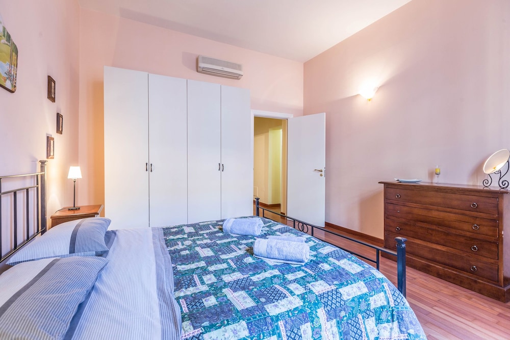 Indipendenza Retreats view 3