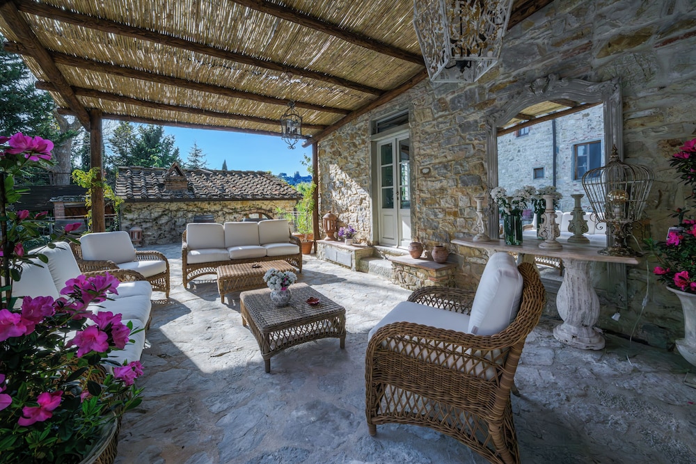 Villa Chianti With Exclusive Pool And Typical Barn