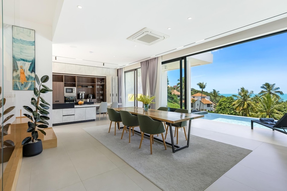 4 Bed SeaView Villa with Breakfast KBR32