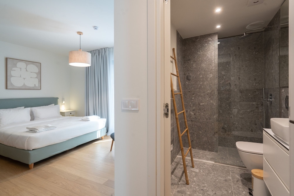 LIV Athinum - Luxury Apartment 3C