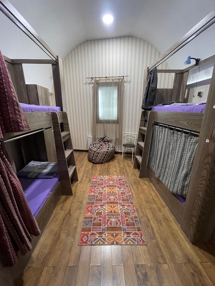 Salam Old Baku Hostel