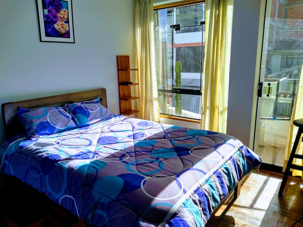 Illary house view 3