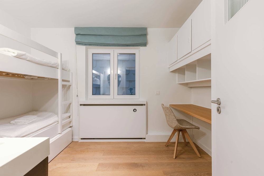 Huswell - Bright Stylish Apartment Near Beach wi