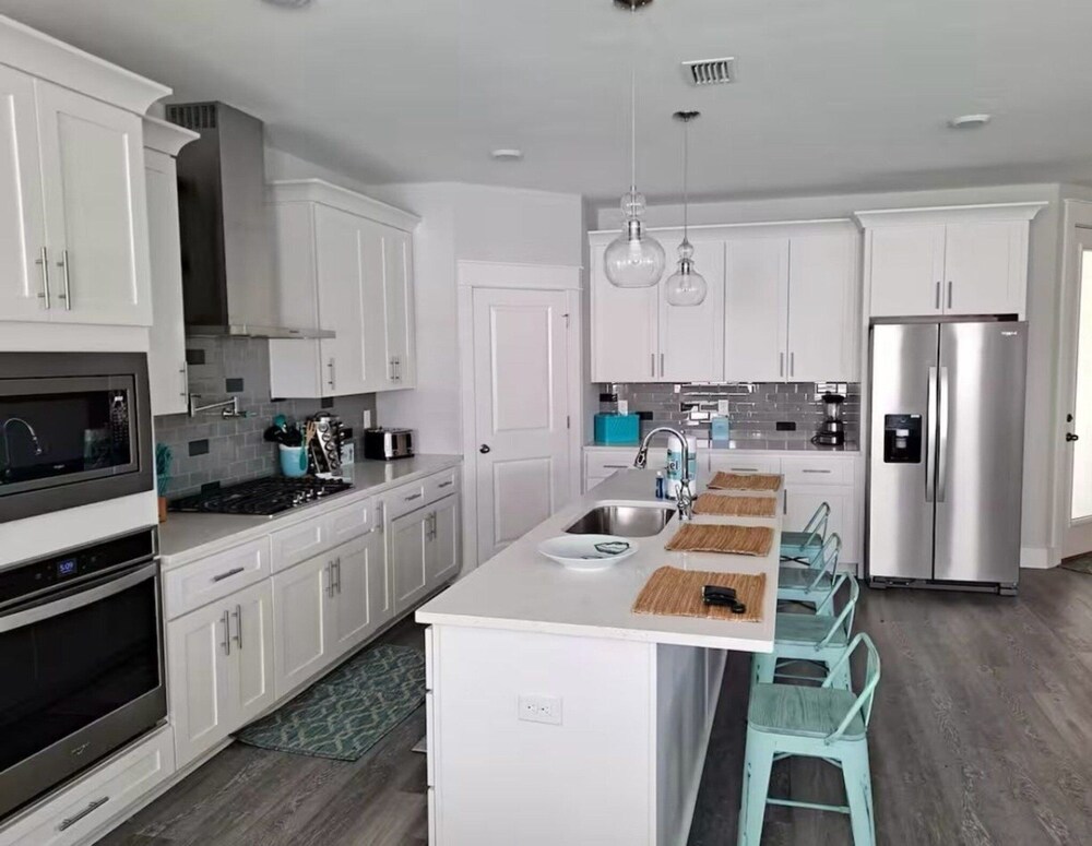 Pet Friendly Beach Retreat on 30a - Sleeps 14