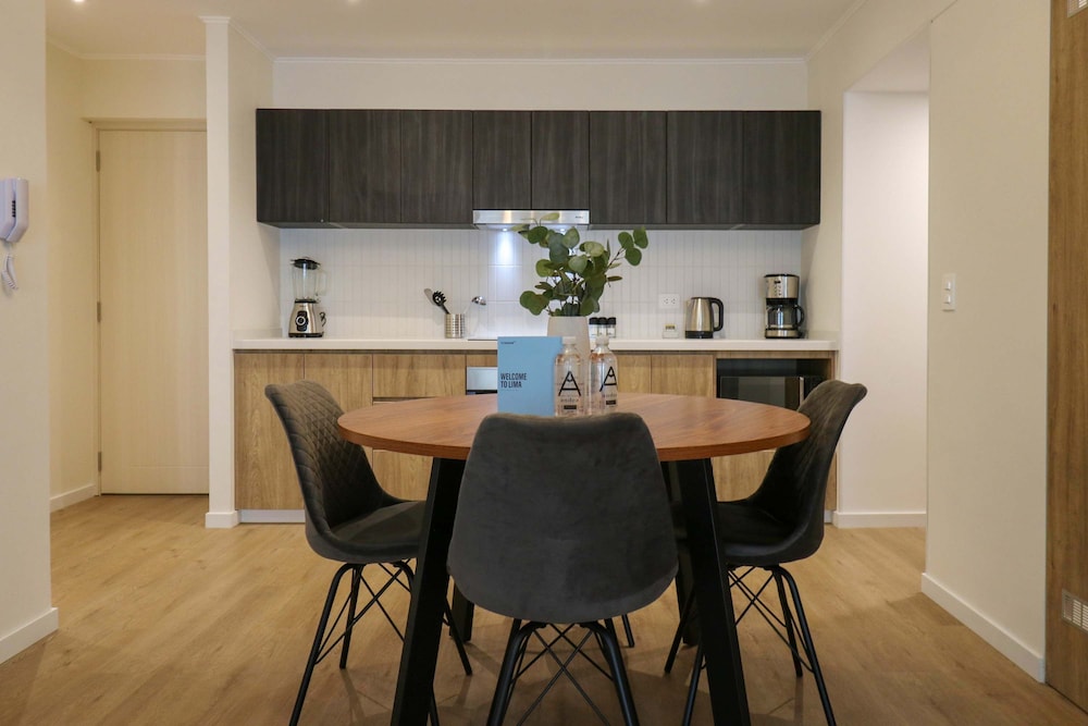 w Dazzling 1BR w Fantastic View in Miraflores
