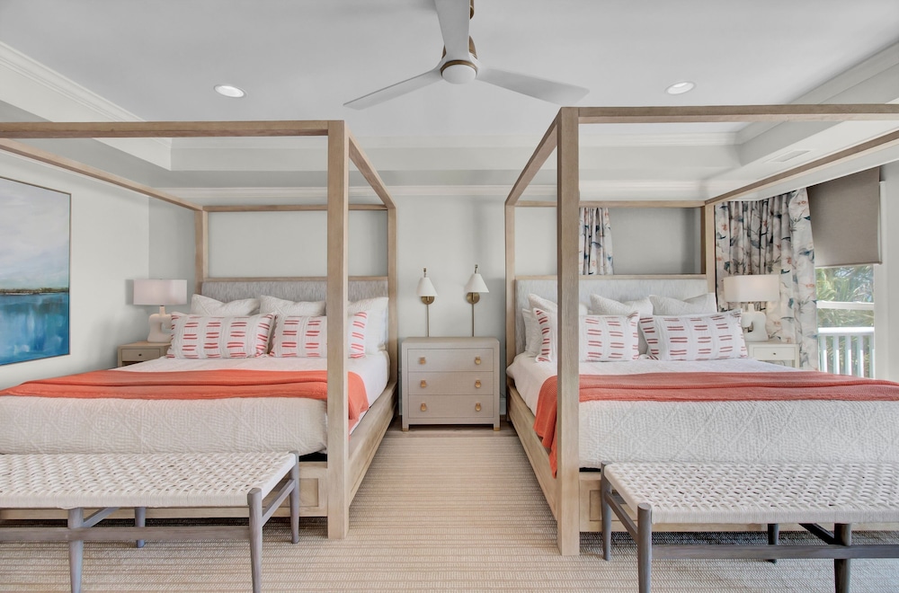 114 Ocean Boulevard by Avantstay Beachfront Infinity Pool Basketball Court Recently Renovated