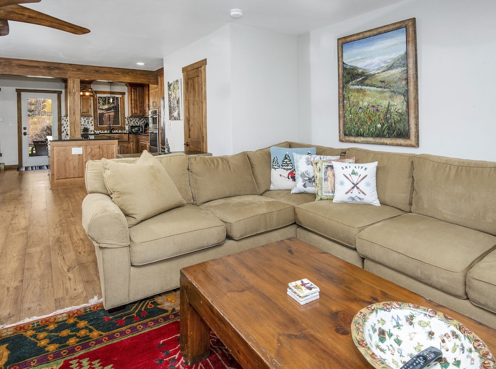 Capstone 6 3 Bedroom Townhouse