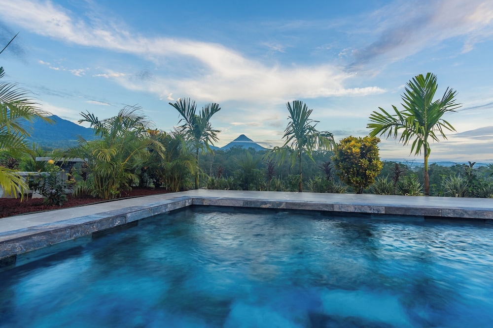 Kaluma Villas