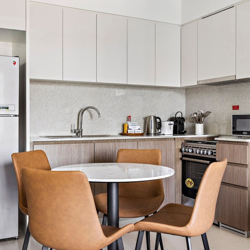 Silkhaus Premium Pad in Burj Royale Elegant