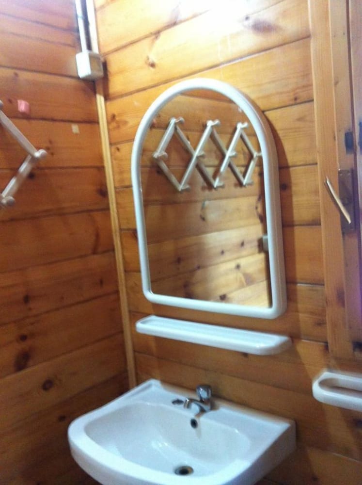 Viola Club Village photo 3