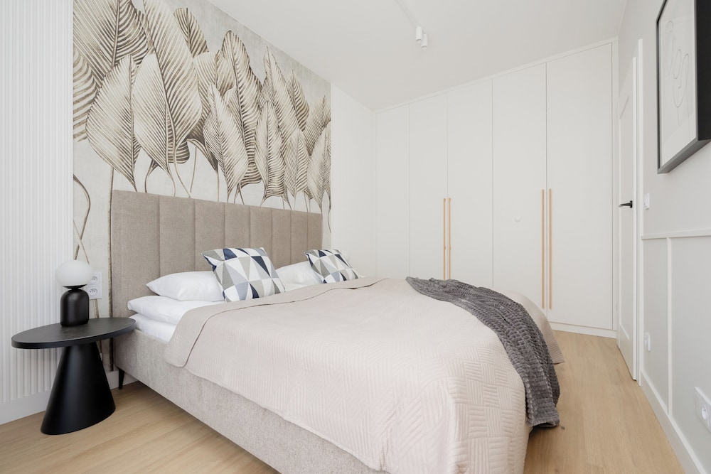 Apartments With Gym by Renters Prestige view 3