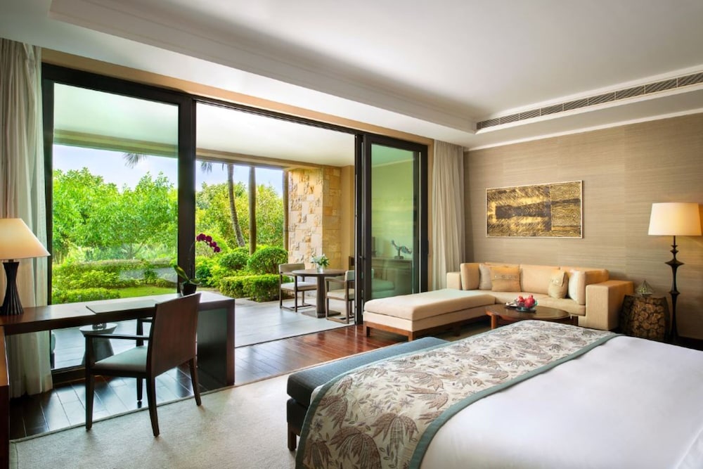 Raffles Hainan