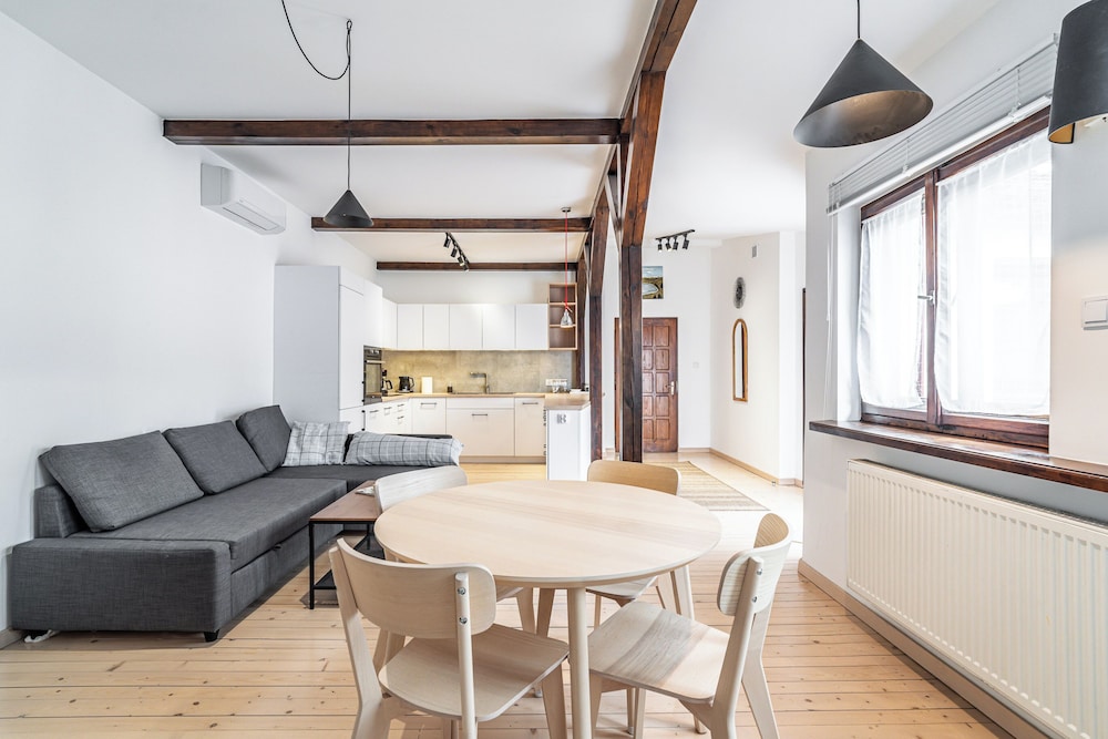 RentPlanet - Apartament przy Plantach