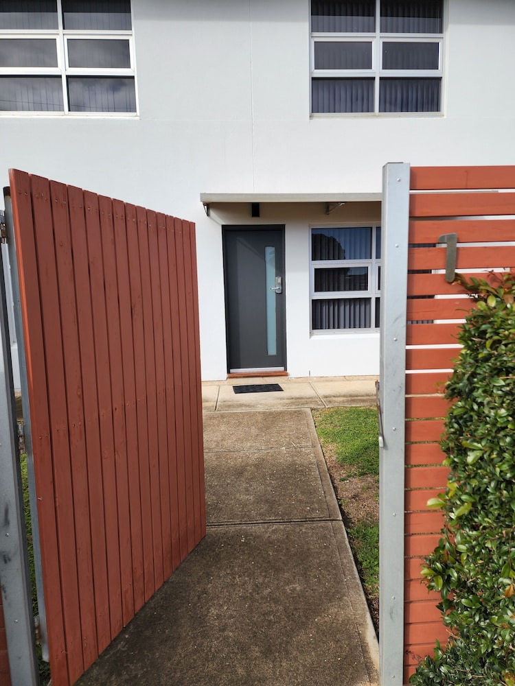 Ethelton Serviced Apartments