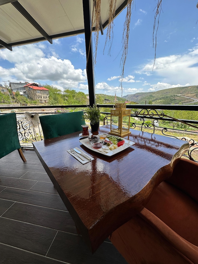 Kaşkaloğlu Hotel