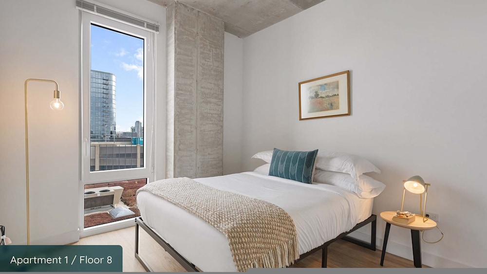 The Ultimate Lincoln Park Group Getaway