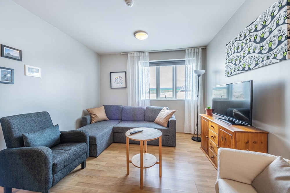 Stöð Guesthouse & Aparments