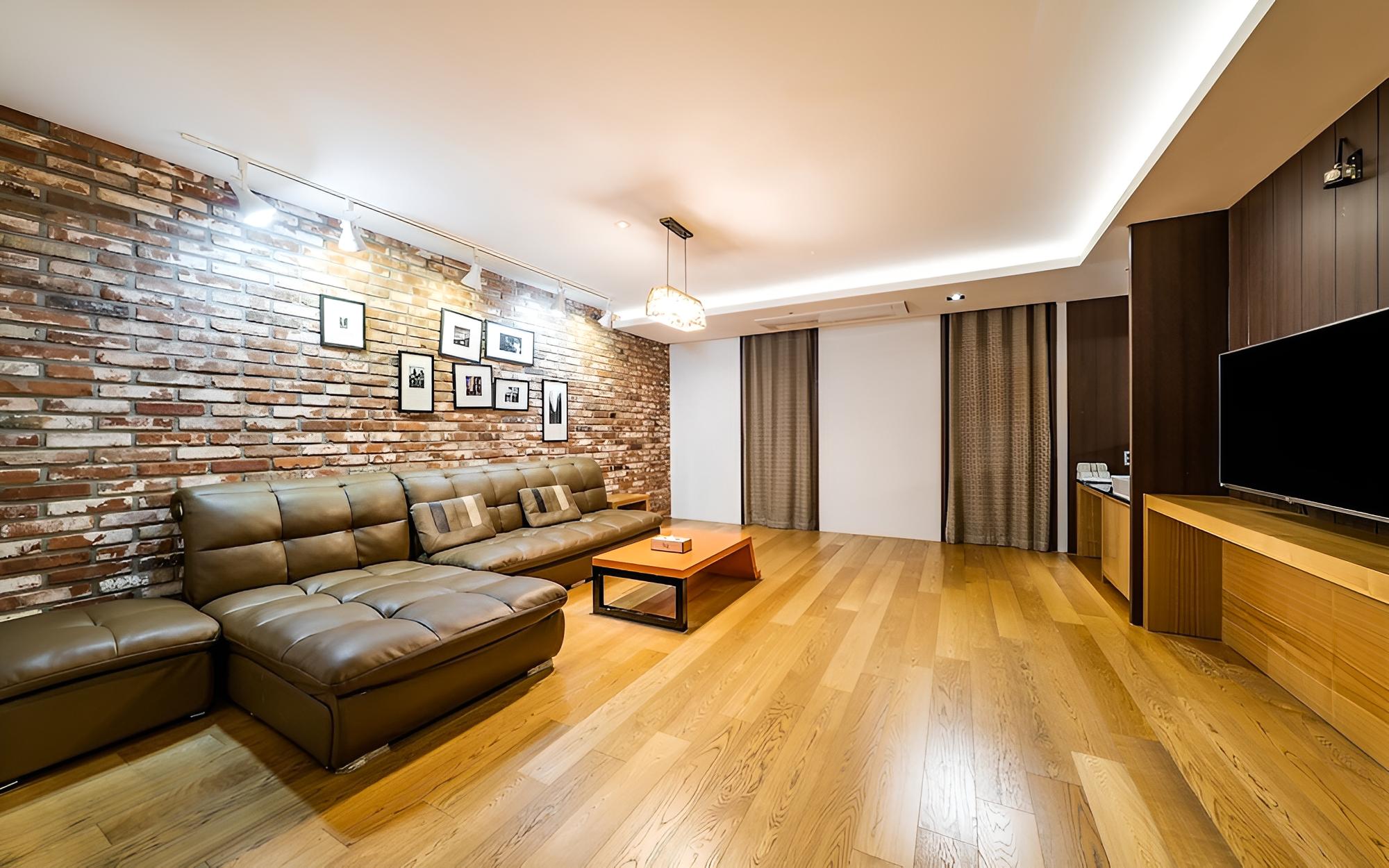 Incheon Ali Suite Hotel
