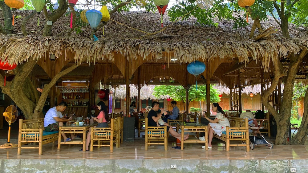 Quoc Khanh Bamboo Homestay - Hostel