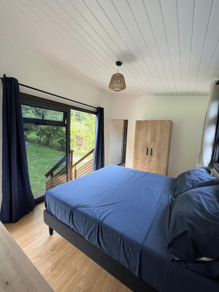 Moana Lodge