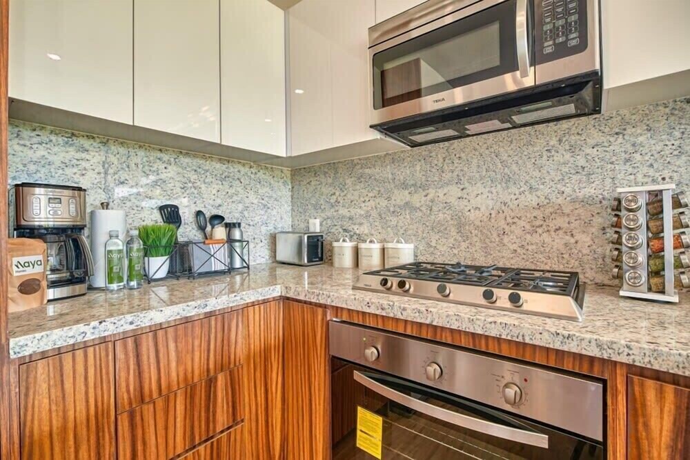 Brand New 2BR Apt - Infinity Pool - Versalles