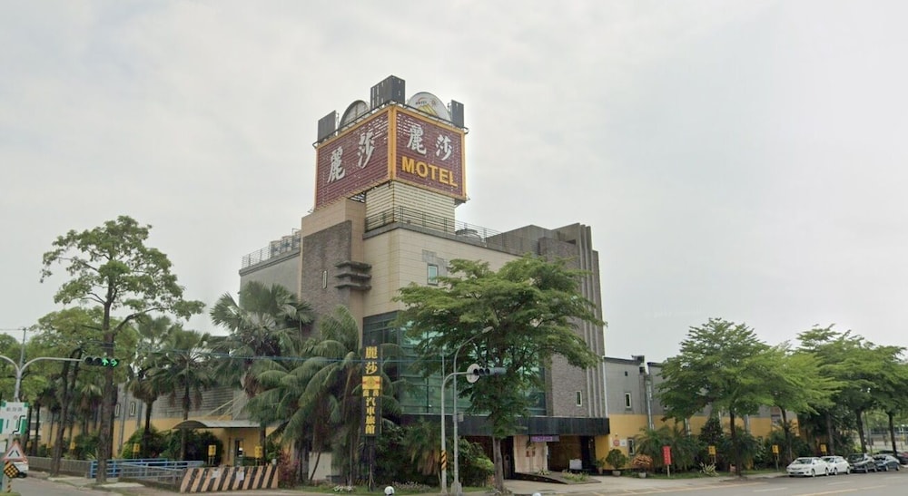 Lisa motel