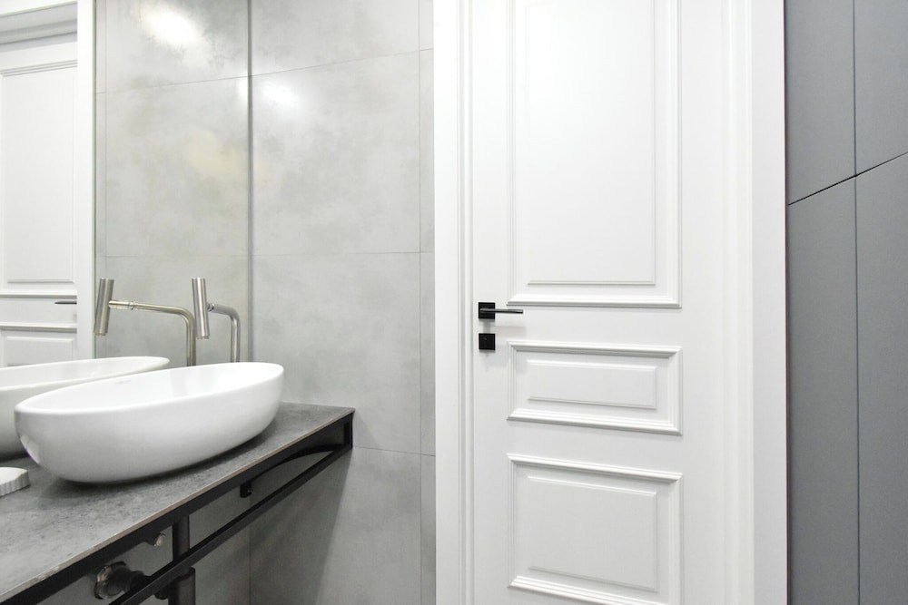 Apartment by Luxe Group KO333