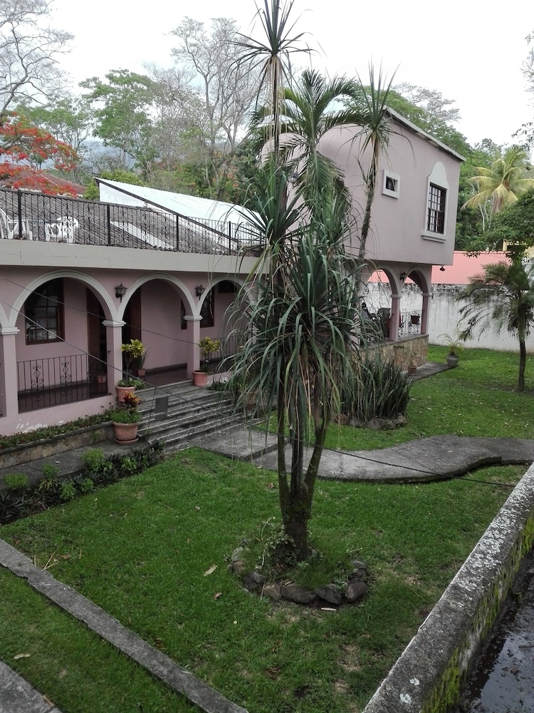 Casa Colonial Bed And Breakfast