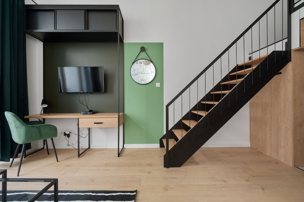 Studio Zarembowicza Airport by Renters