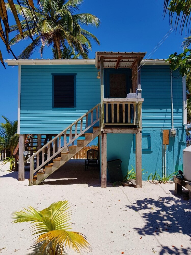 Carolyns House