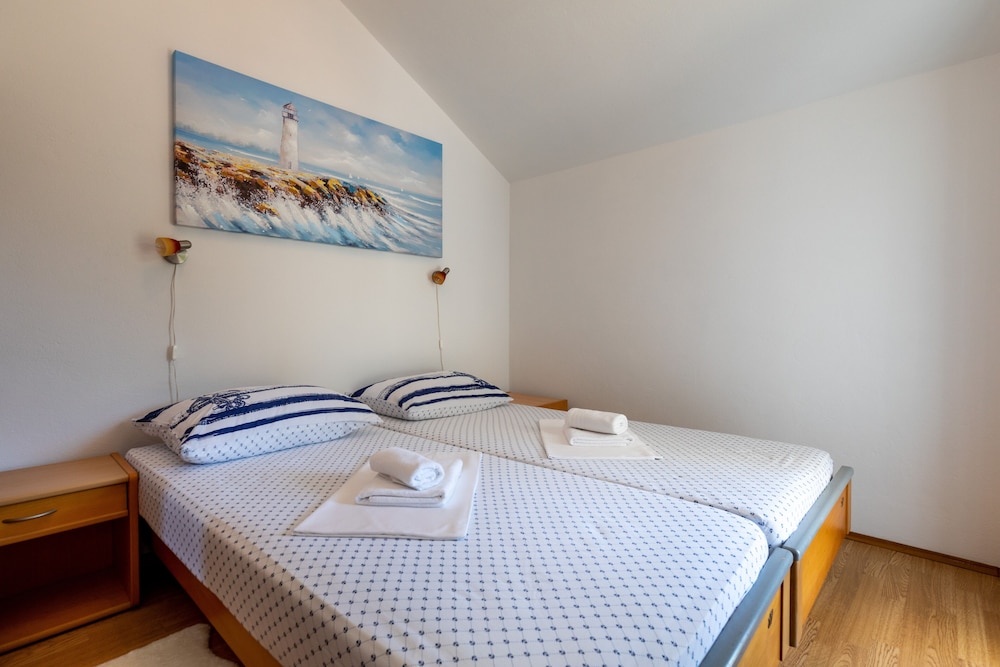 Apartment Relax Ston view 4