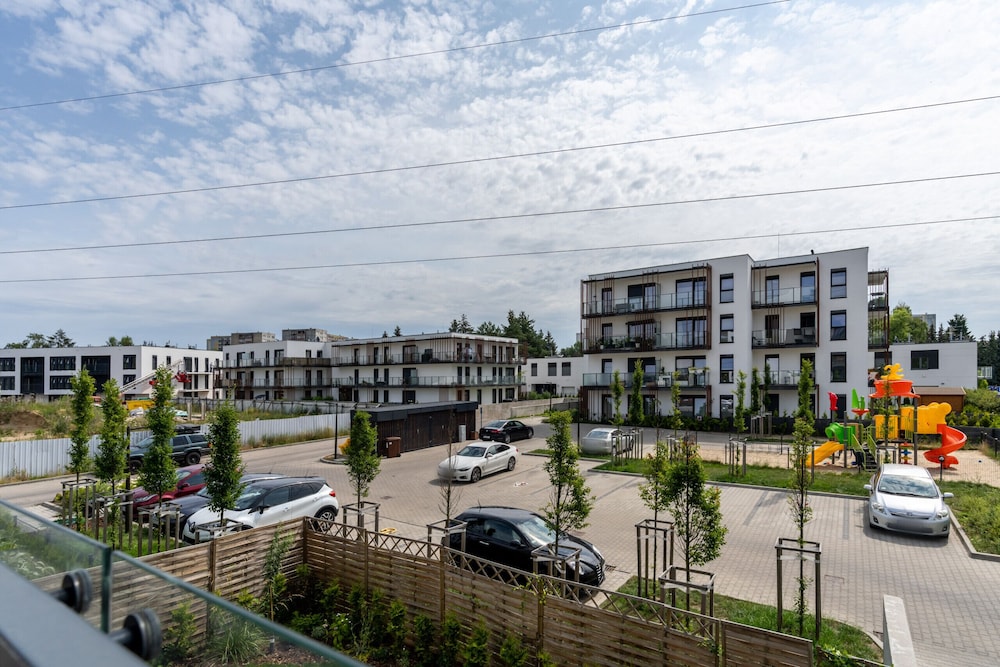 Mateckiego Apartment by Renters view 2