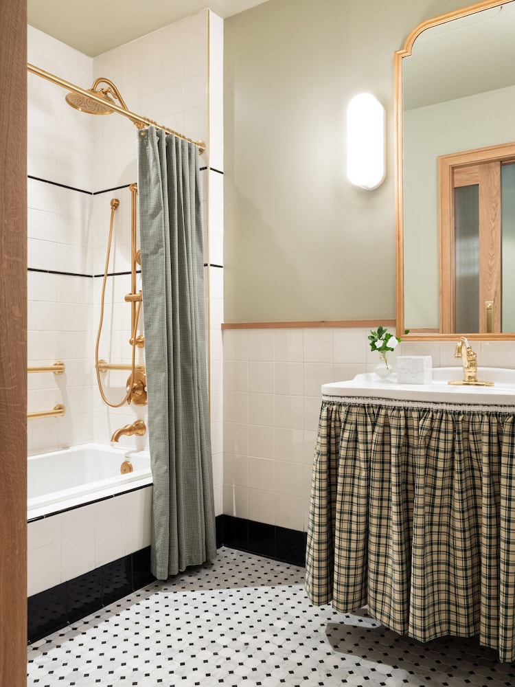Palihouse Hyde Park Village 41