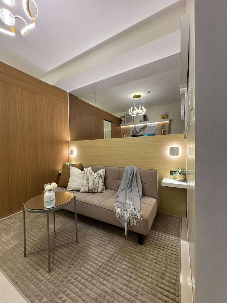 RED Luxe Haven Comfy Stay, Netflix and Fast Wifi Ready