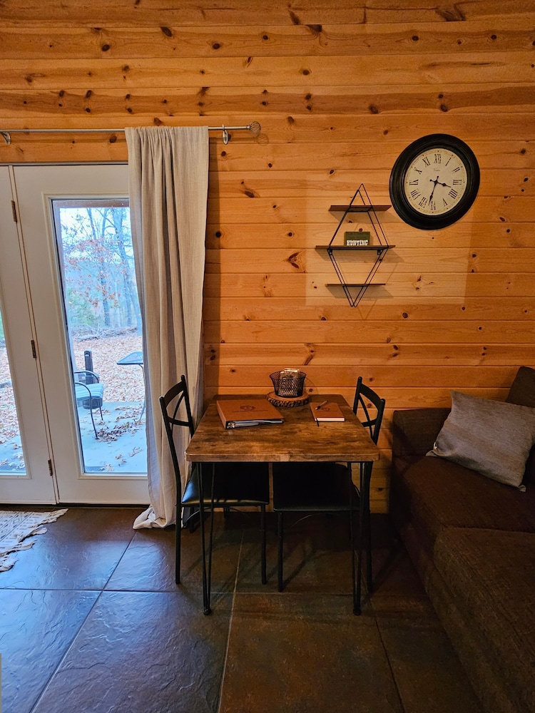 Honey Bear Haven Suite 5