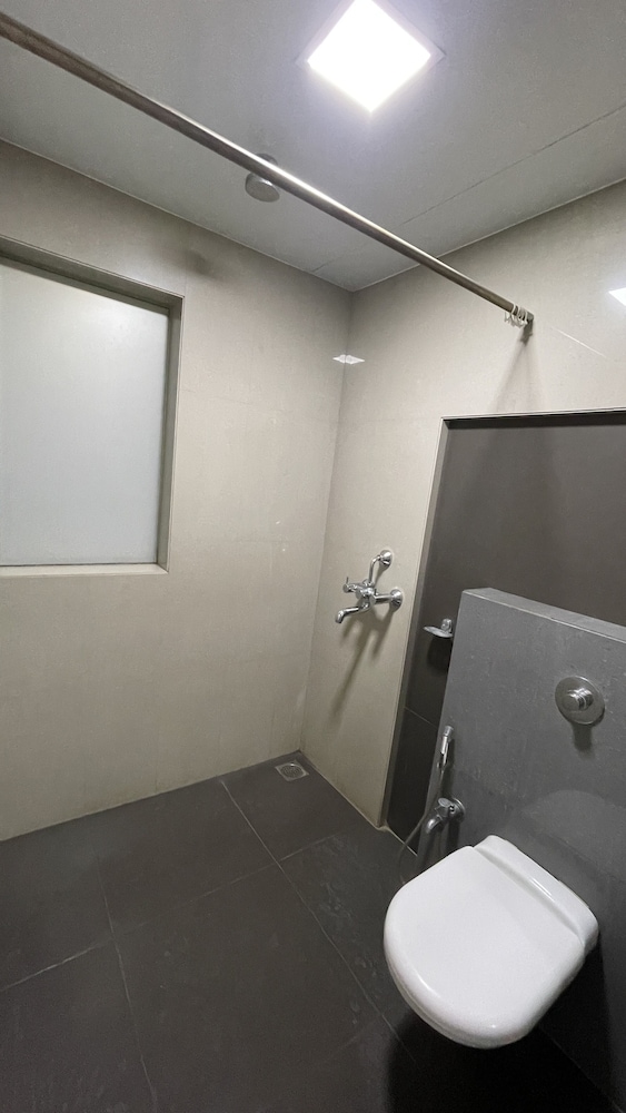 Hotel Sarovar Residency view 3