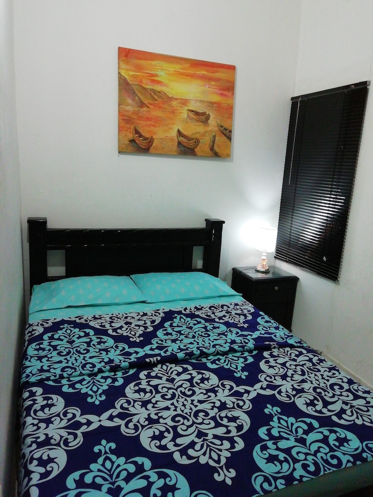 Taminaka Hostel