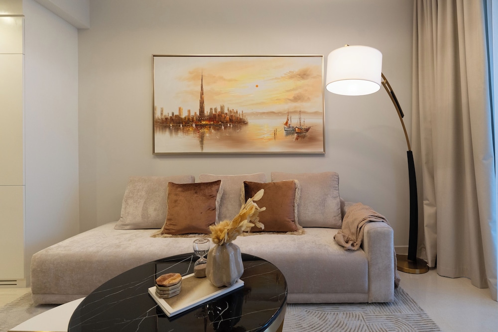 Keyrock Living - Luxury Stay in Dubai