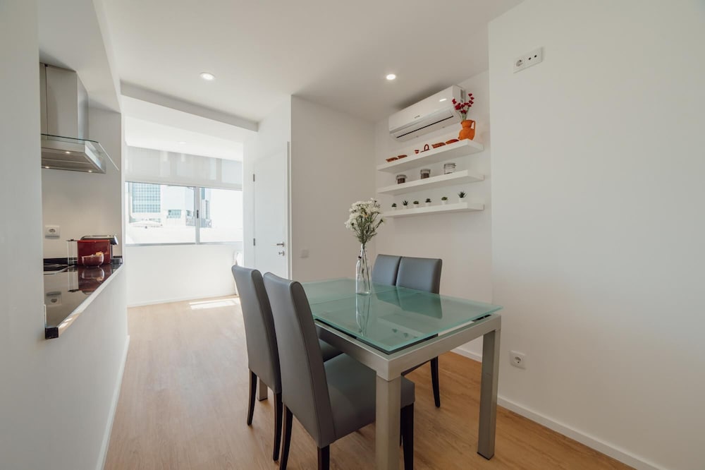 Grand Apartment Mercado BOM Sucesso by Vacationy