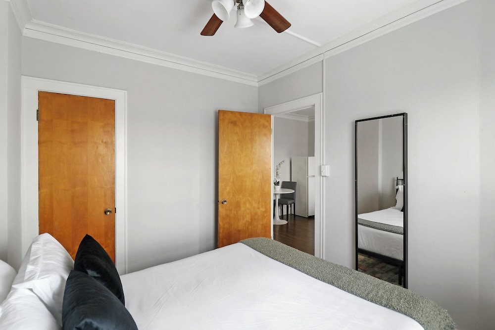 1BR Apt in Hyde Park - Kenwood 5220 rep