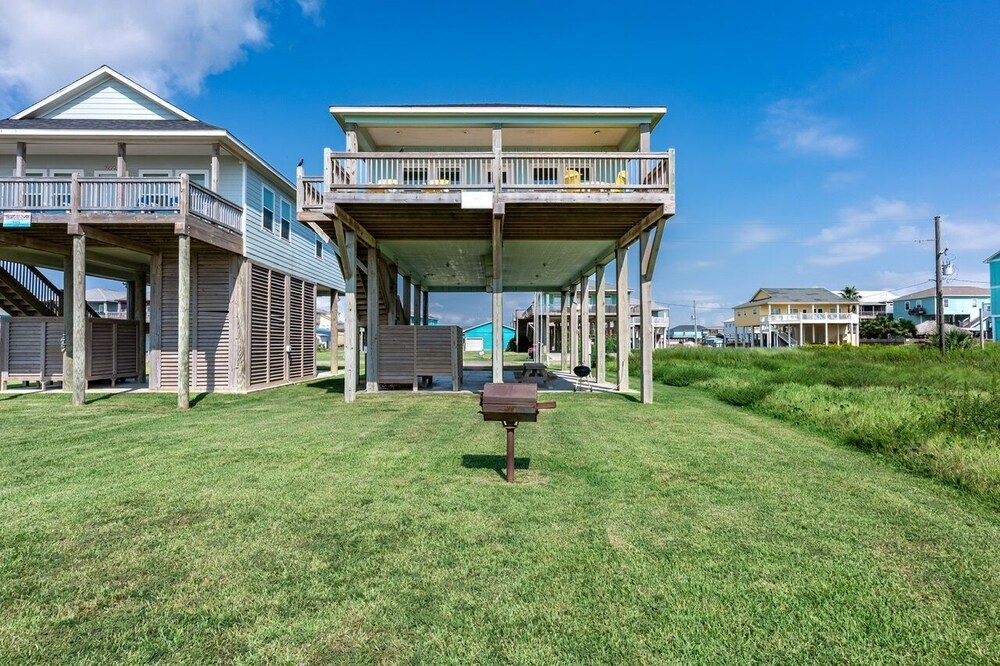 1 Naut On Call 3 Bedroom Home by RedAwning view 3