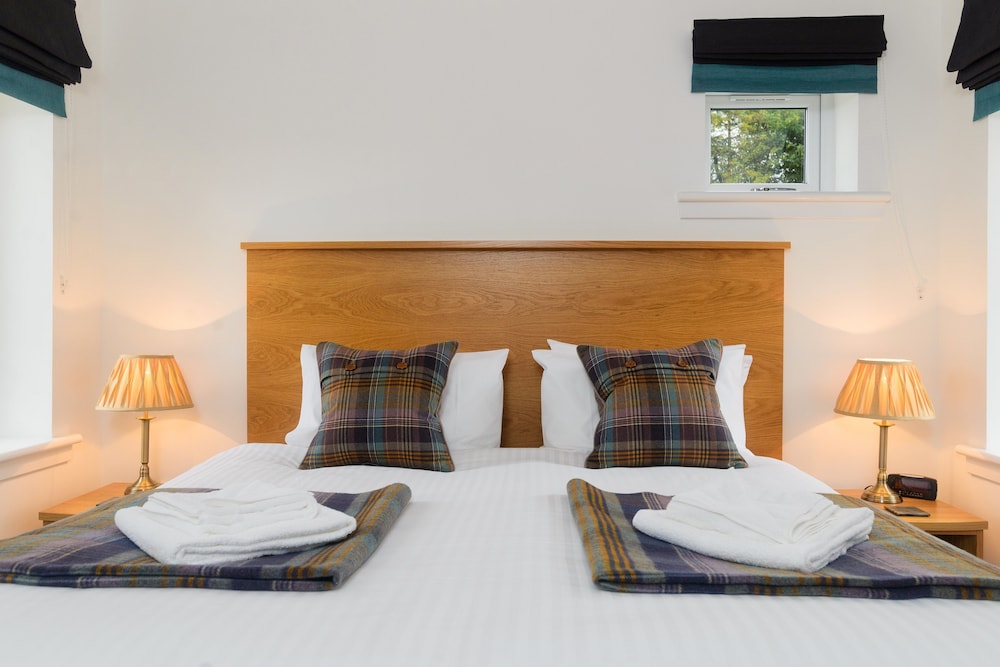 Elderburn Luxury Lodges