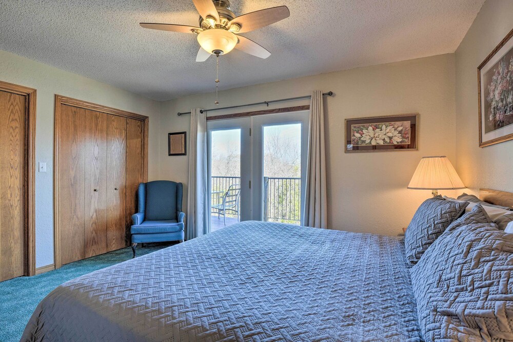 Miscellaneous Market Vacations - Cozy Branson Townhome 1 Mi to Silver Dollar City! - Property Image 2