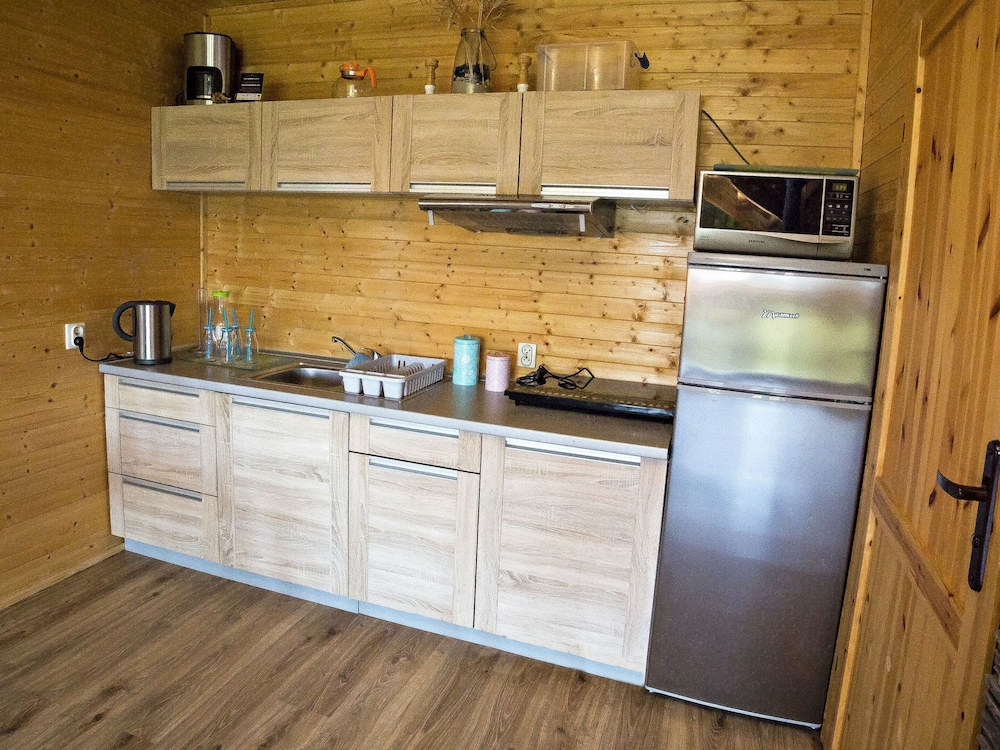 Lovely House Overlooking the Lake, Near the Sea, Ideal for 9 People view 4