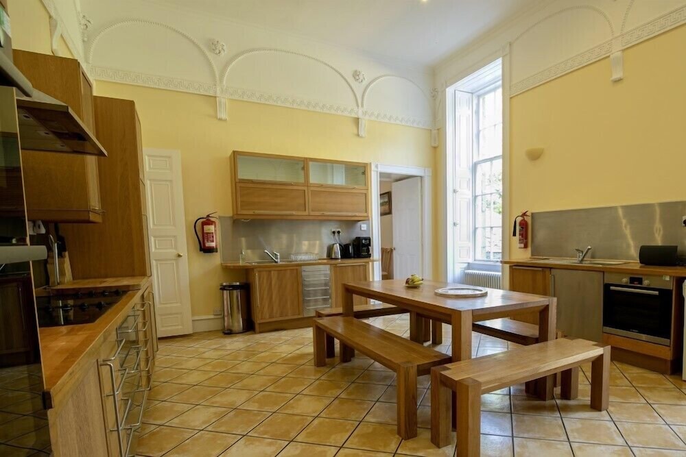 Cortes House
